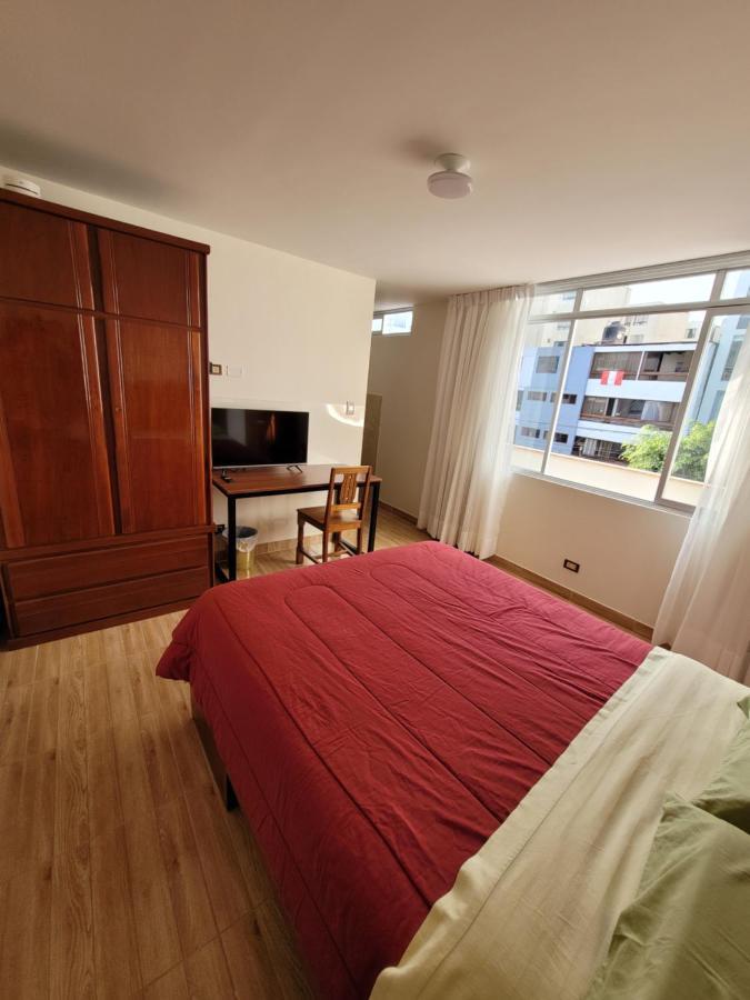 Habitacion Con Bano Propio Para 2 Personas Como Maximo Lima Bagian luar foto