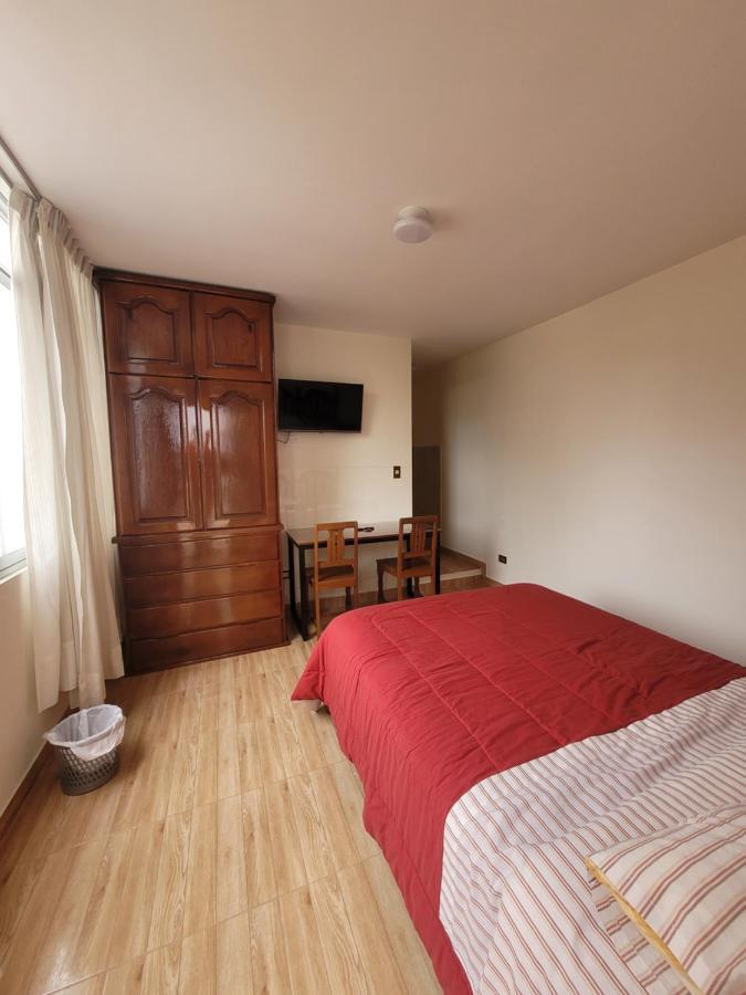 Habitacion Con Bano Propio Para 2 Personas Como Maximo Lima Bagian luar foto